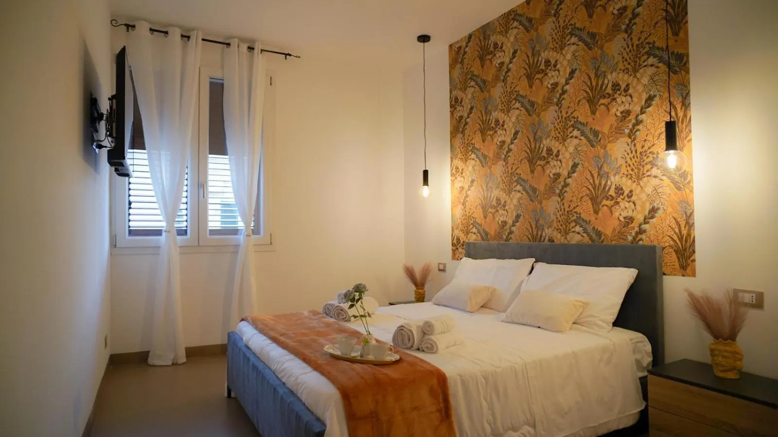 Marina Sea Apartments-Seaside Boutique Palermo 0*,  Italy